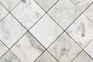 carrelage - faire appel à un peintre professionnel en rénovation intérieure